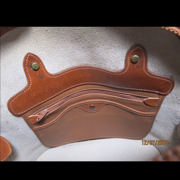 Vintage Dooney & Bourke Small Dome Satchel - Picture 8 of 8